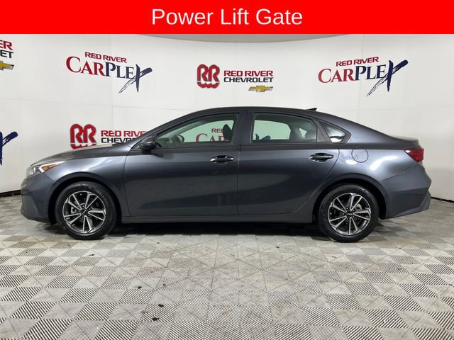 Used 2024 Kia Forte LXS image 4