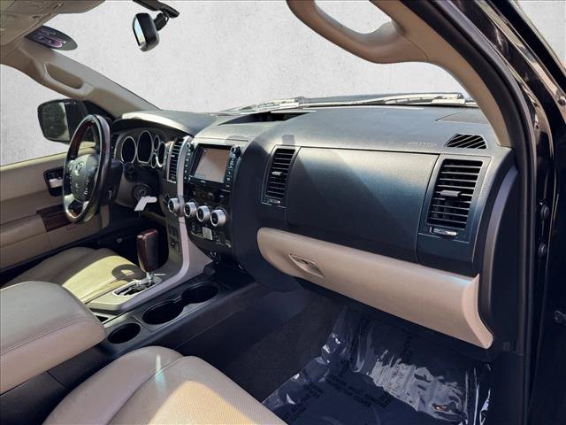 Used 2013 Toyota Sequoia Platinum AWD/4WD image 22