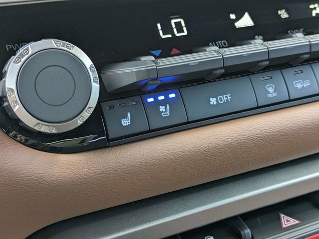 New 2026 Toyota Tundra 1794 Edition AWD/4WD image 31