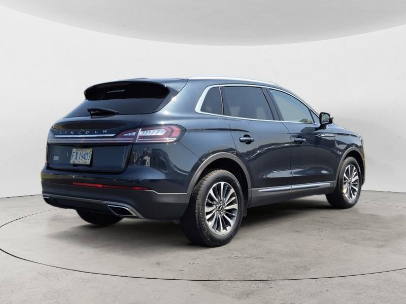 Used 2023 Lincoln Nautilus AWD w/ Premium Package image 3