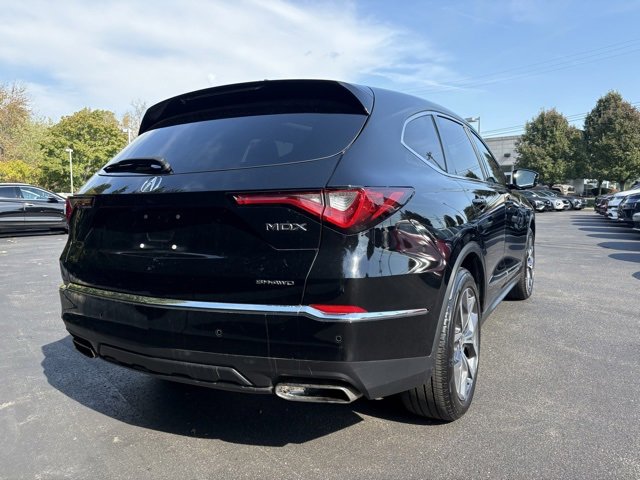 Used 2023 Acura MDX SH-AWD w/ Technology Package image 7