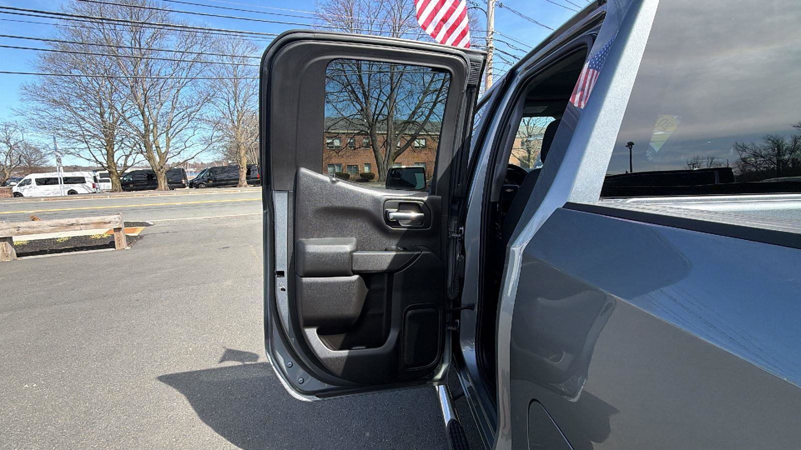 Used 2019 Chevrolet Silverado 1500 LT w/ All-Star Edition image 28