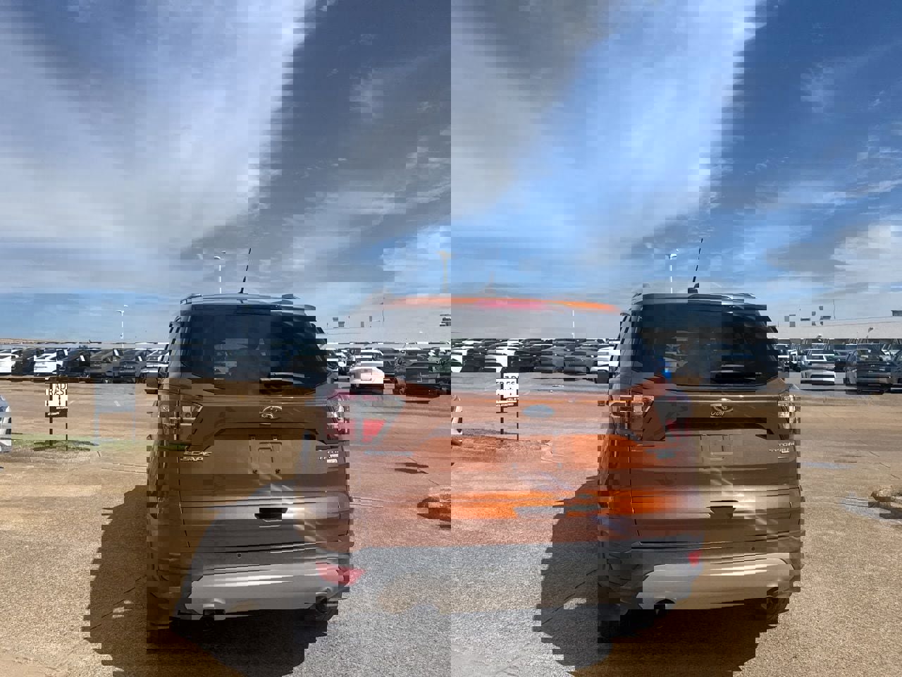 Used 2017 Ford Escape Titanium image 15