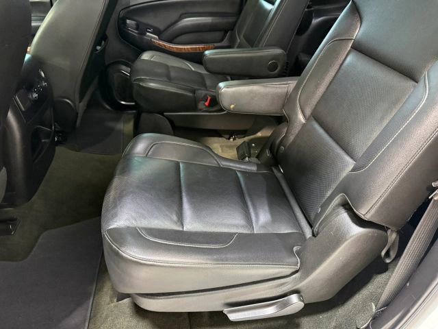 Used 2018 Chevrolet Suburban Premier AWD/4WD image 23
