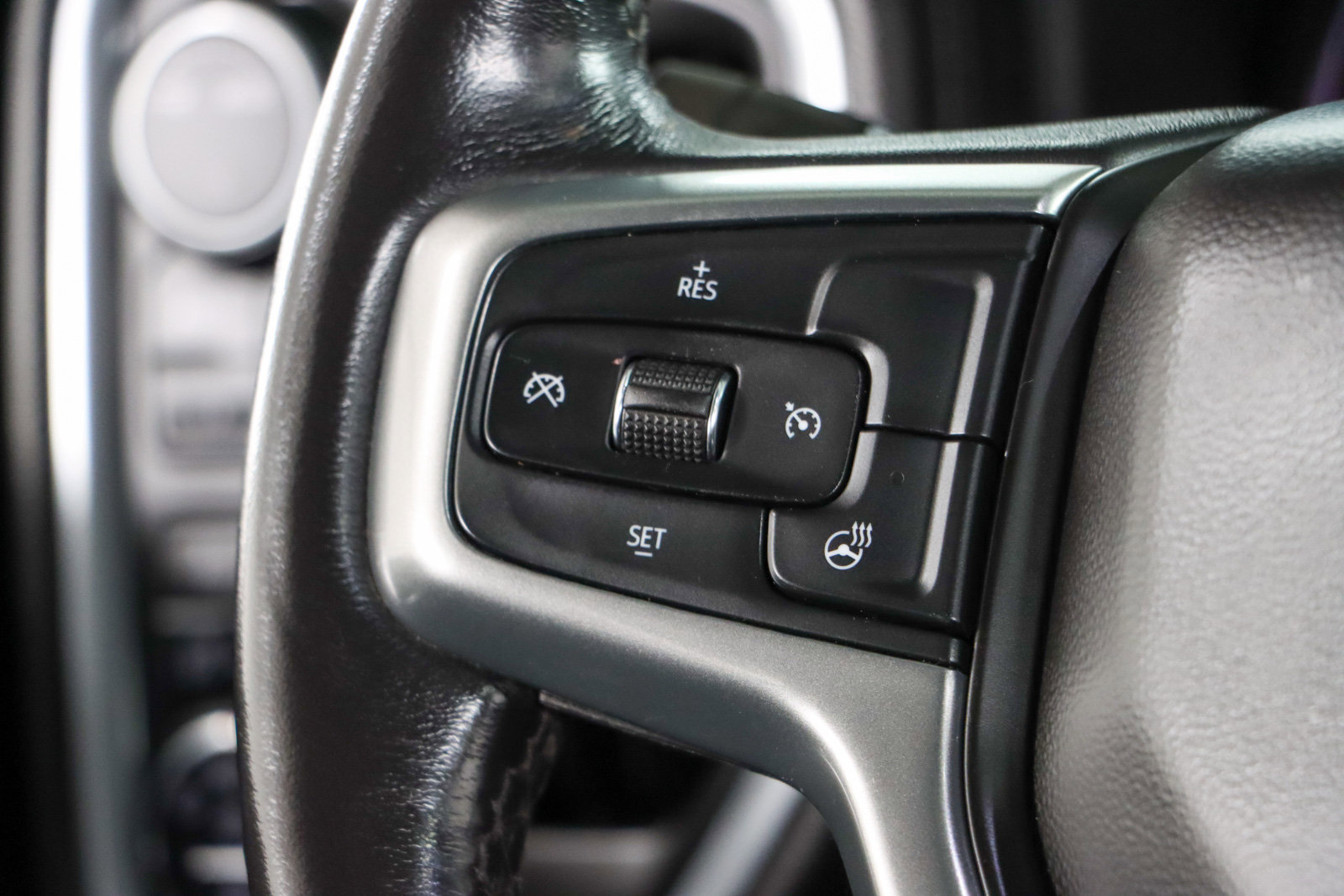 Used 2022 Chevrolet Silverado 2500 LTZ w/ LTZ Plus Package image 14