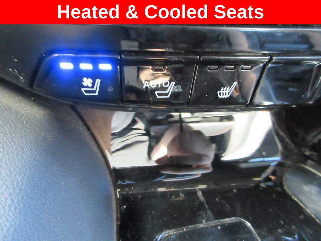 Used 2025 Acura MDX A-Spec AWD/4WD image 17