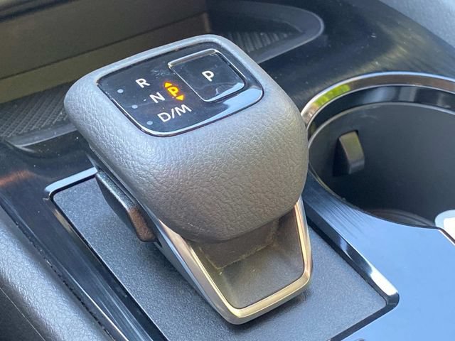 Used 2023 Nissan Rogue S FWD image 27