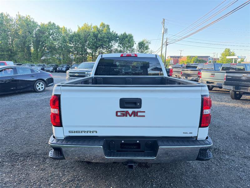 Used 2017 GMC Sierra 1500 SLE w/ SLE Value Package AWD/4WD image 5