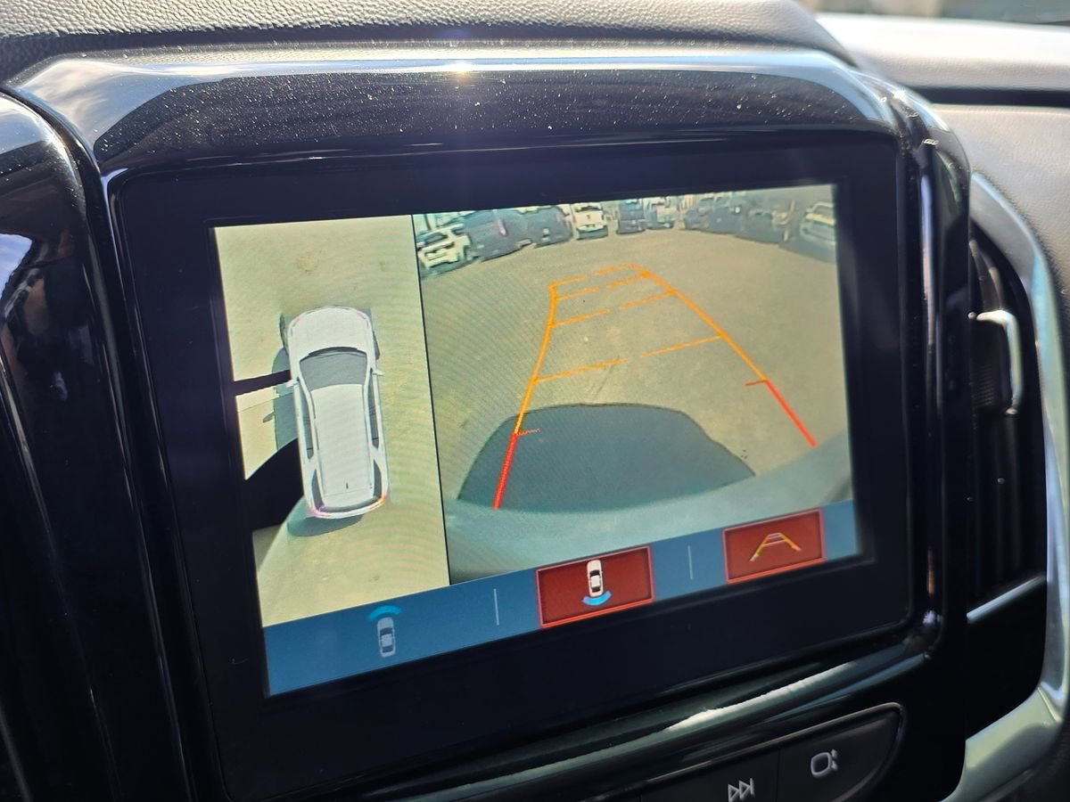 Used 2018 Chevrolet Traverse Premier image 33