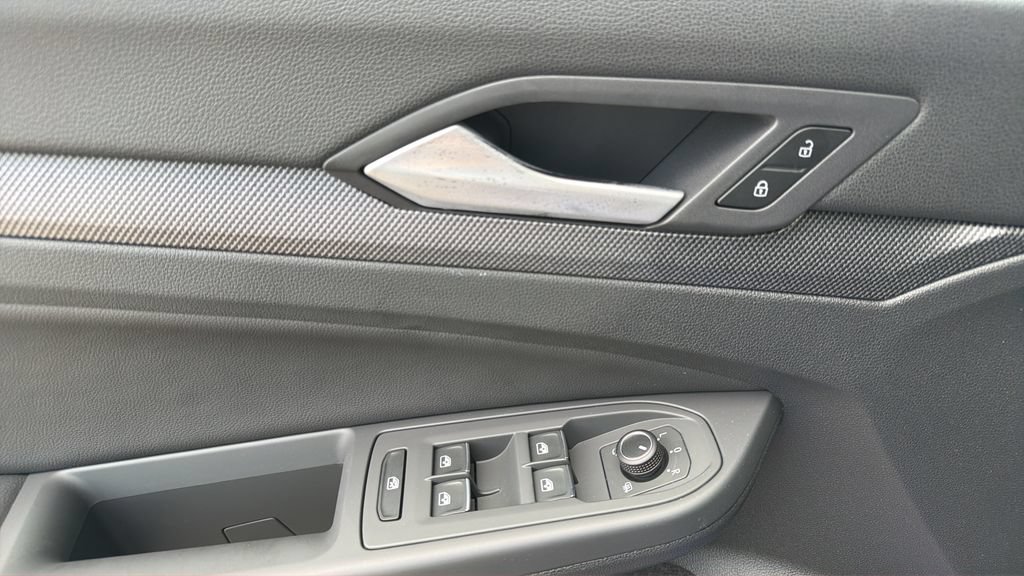 New 2026 Volkswagen Golf AWD/4WD image 23