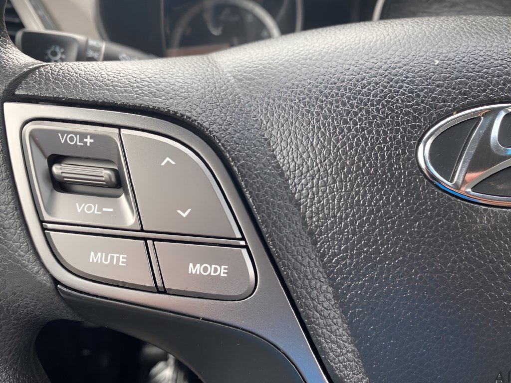 Used 2015 Hyundai Santa Fe Sport FWD image 19