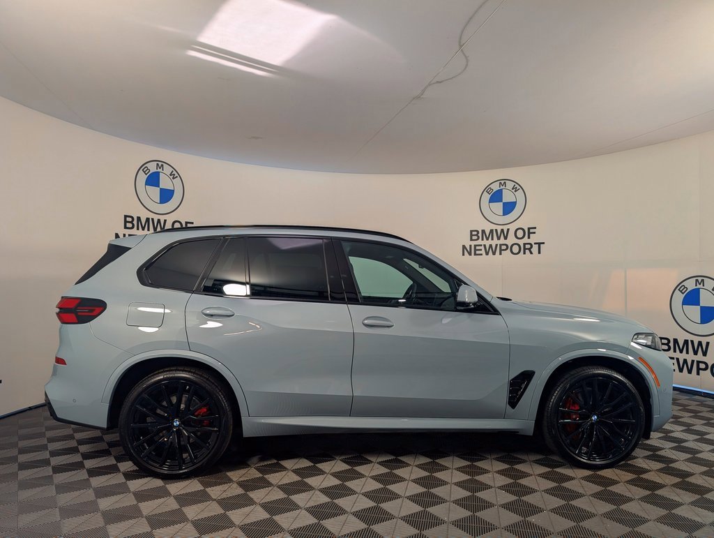 New 2026 BMW X5 xDrive40i w/ M Sport Package image 5