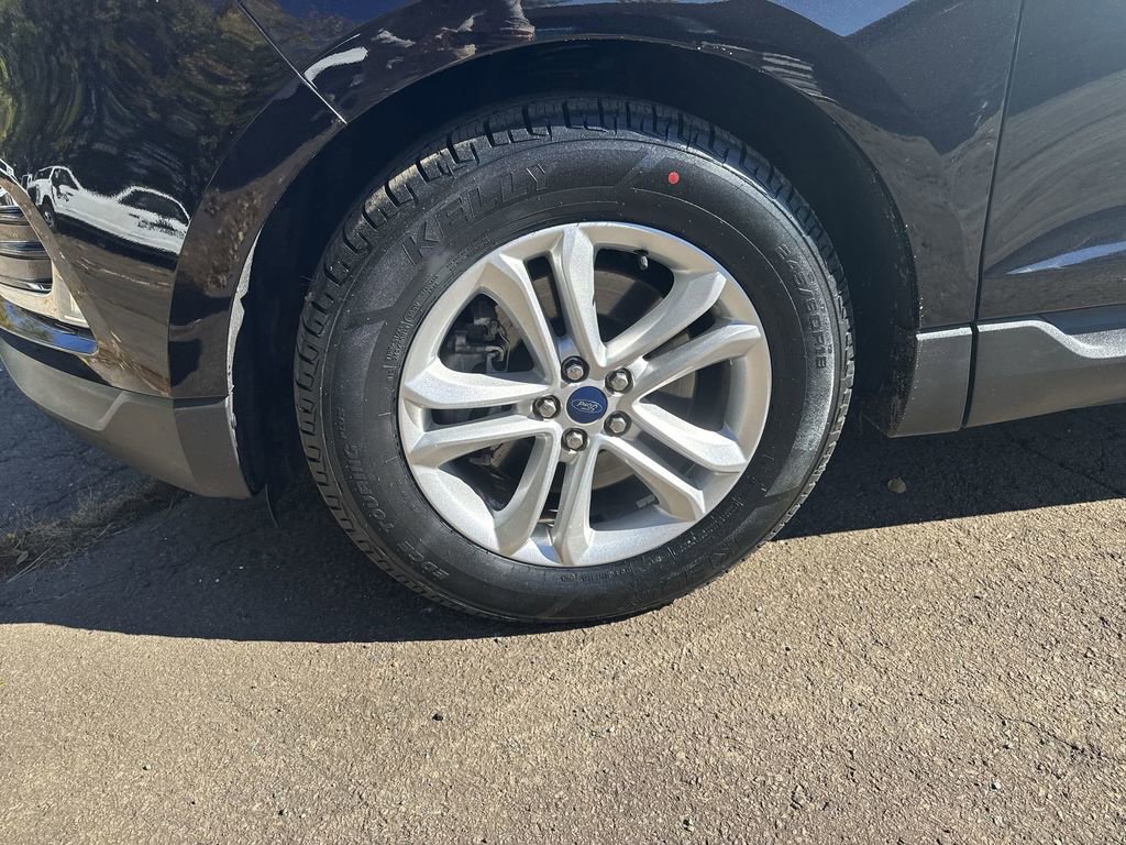 Certified 2020 Ford Edge SEL w/ Convenience Package image 10