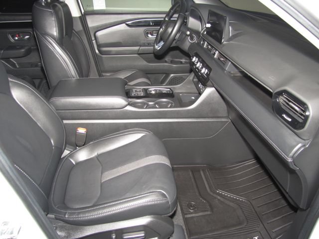 Certified 2025 Honda Pilot EX-L image 19
