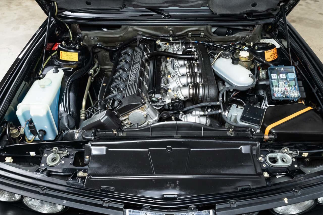 Used 1988 BMW M5 RWD image 73