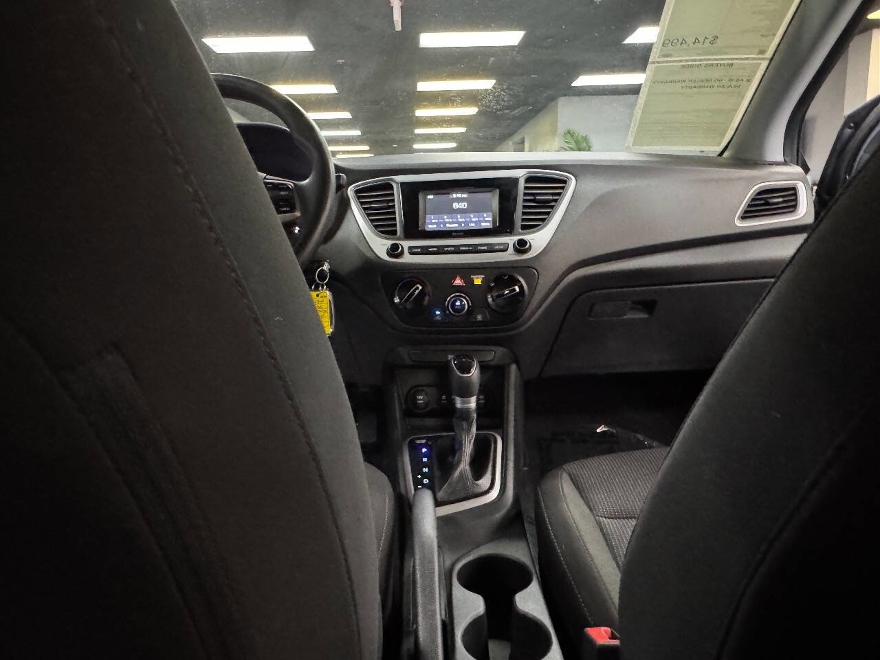 Used 2020 Hyundai Accent SE image 37