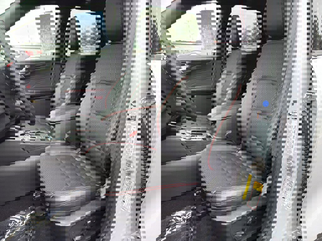 New 2026 Ford Escape ST-Line Select w/ Tech Pack #2 image 16