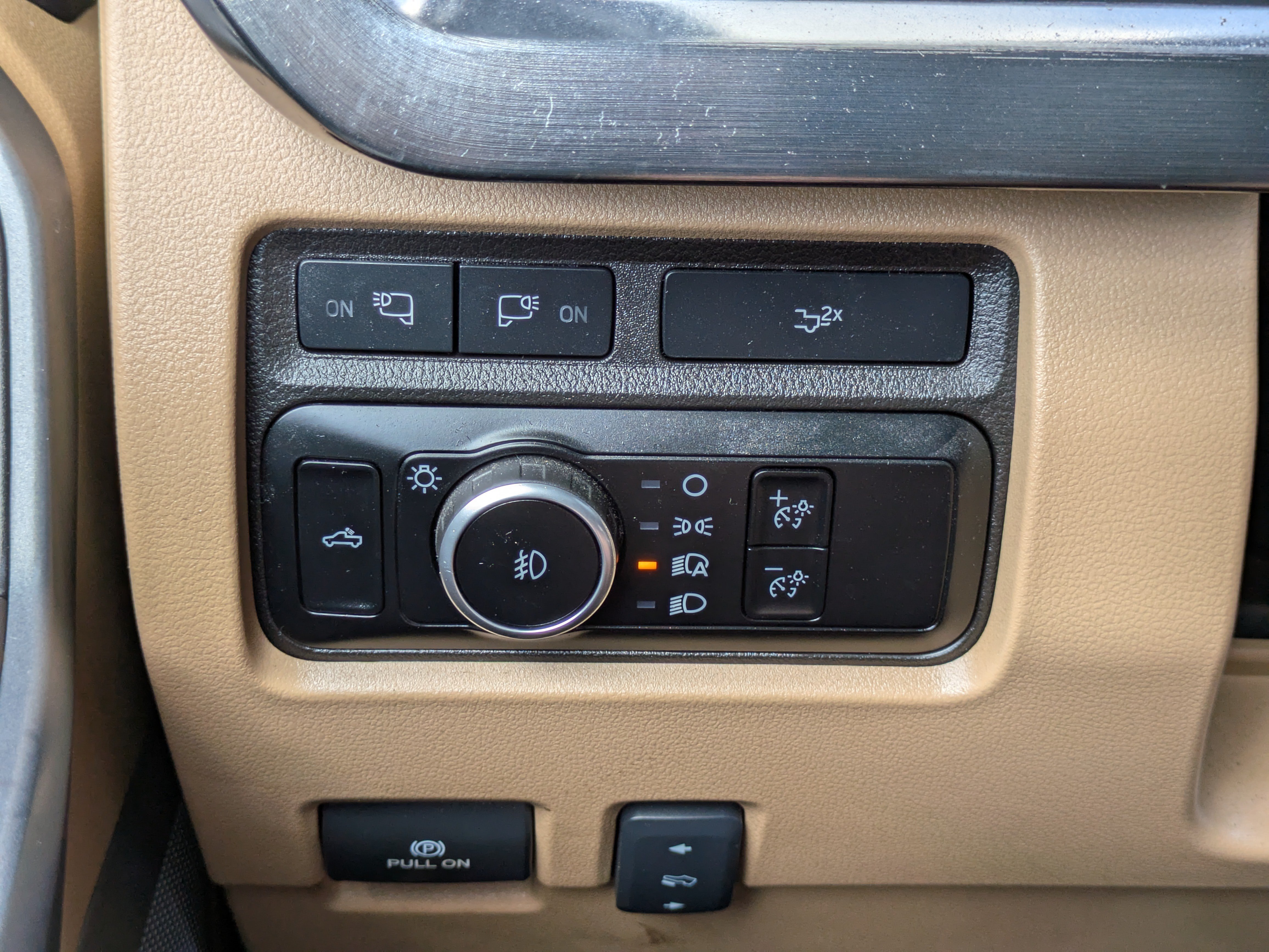 Used 2024 Ford F250 Lariat w/ FX4 Off-Road Package AWD/4WD image 36