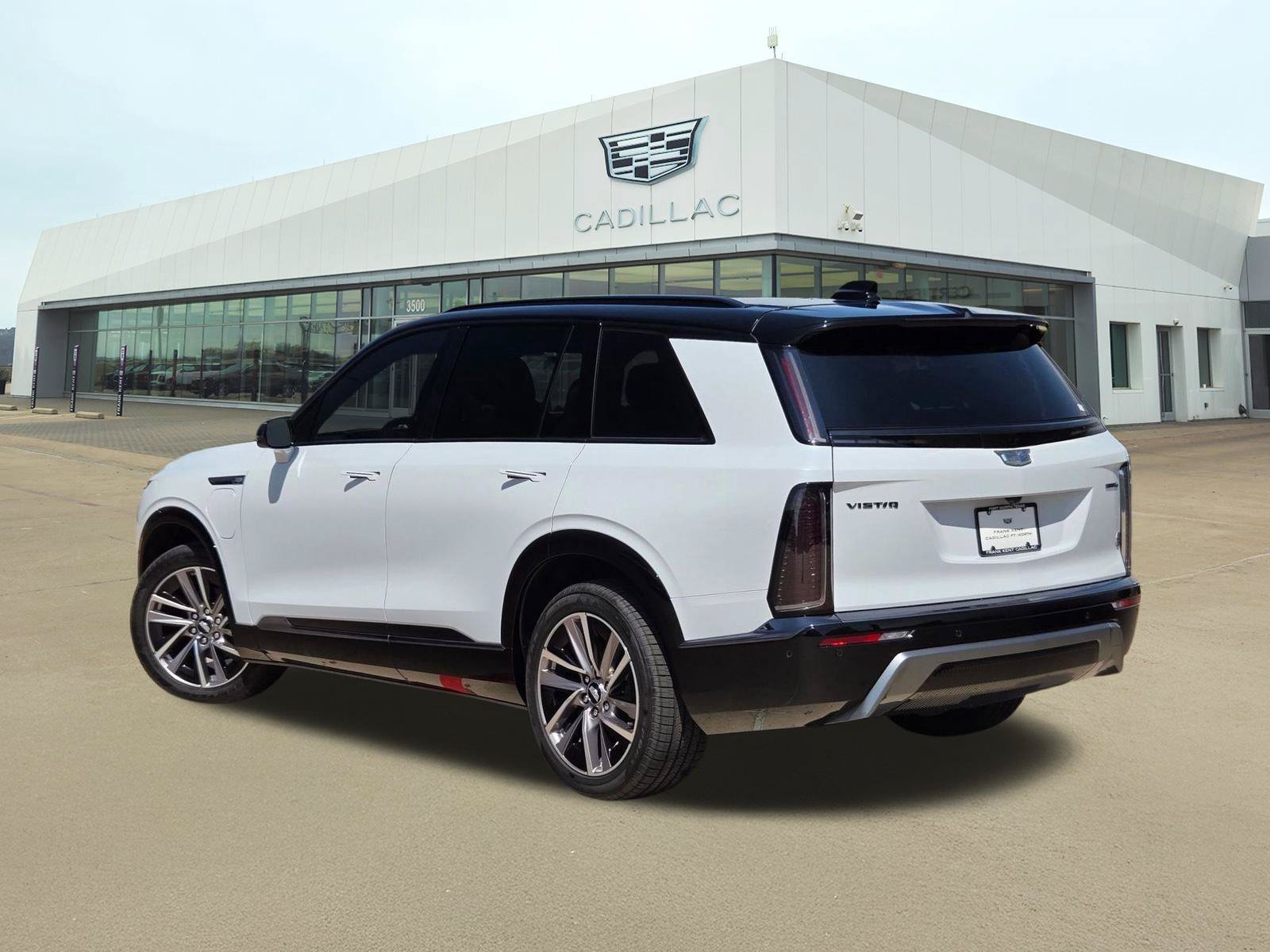 New 2027 Cadillac Vistiq Sport w/ LPO, Floor Liner Package AWD/4WD image 4