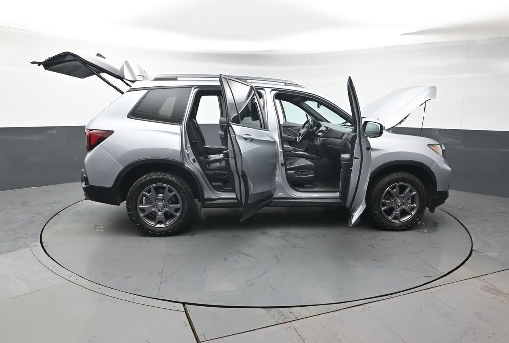 Used 2024 Honda Passport TrailSport image 52
