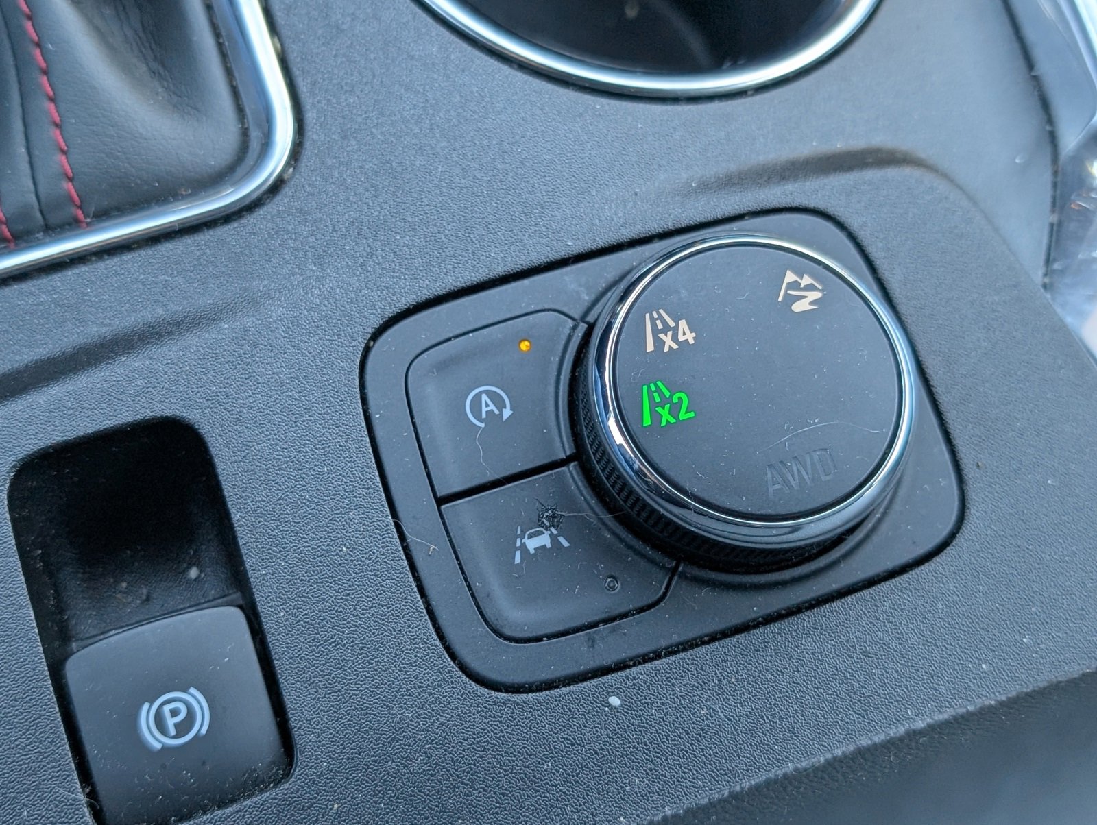 Used 2023 Chevrolet Traverse RS image 19