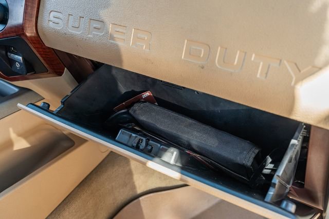 Used 2012 Ford F250 King Ranch w/ King Ranch w/Chrome Pkg image 48