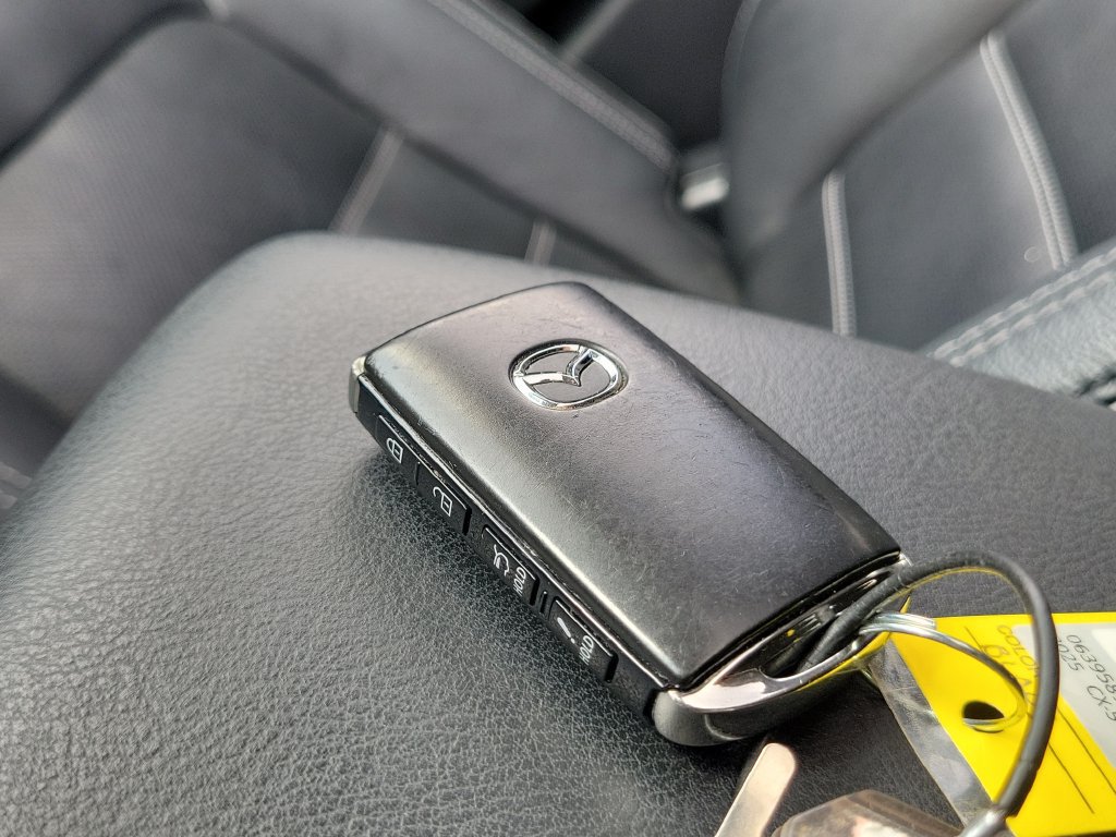 Used 2025 MAZDA CX-5 AWD 2.5 S w/ Preferred Package image 36