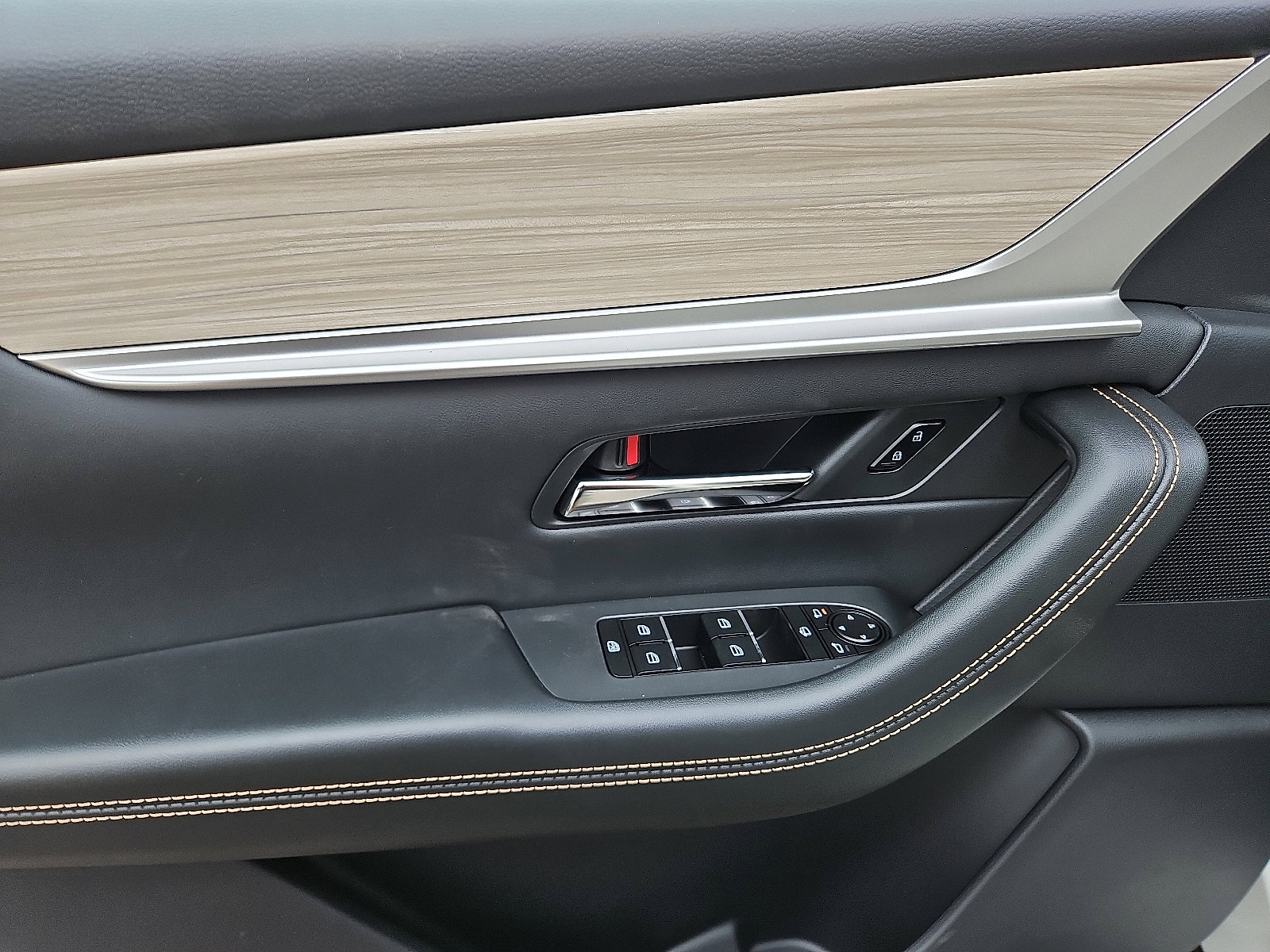 New 2026 MAZDA CX-90 Plug-In Hybrid w/Premium Sport image 10