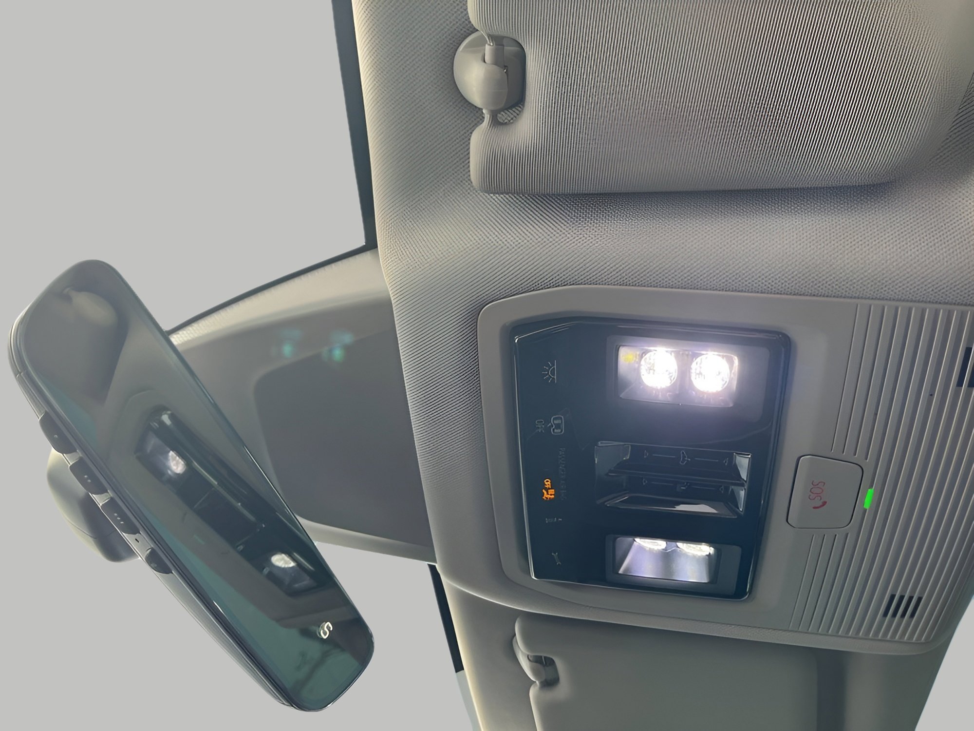 New 2026 Volkswagen Atlas SEL Premium R-Line image 21