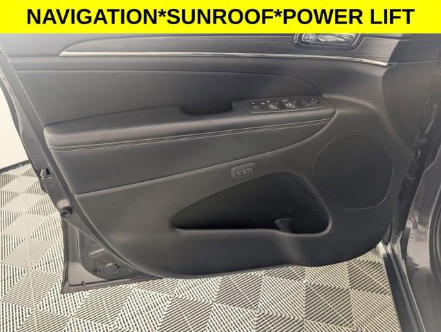 Used 2021 Jeep Grand Cherokee Limited w/ Quick Order Package 28K 80th image 10