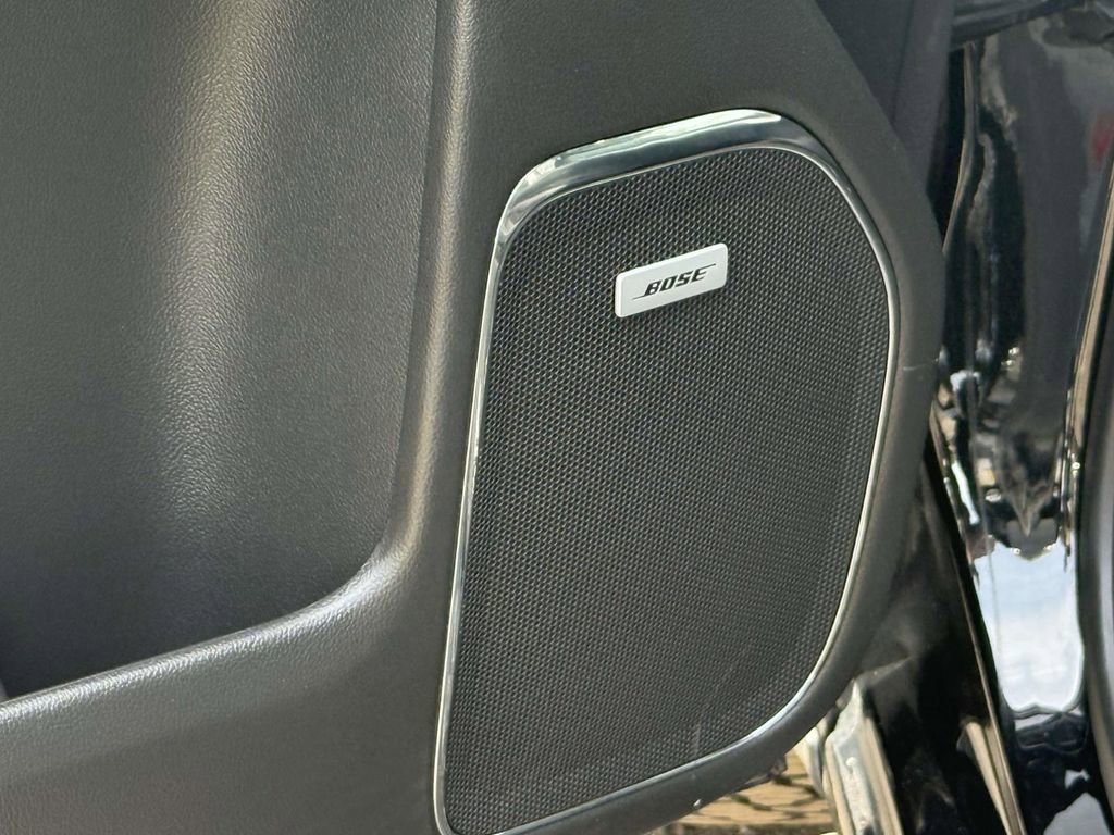 Used 2017 Chevrolet Silverado 1500 LTZ Z71 w/ Redline Edition image 24