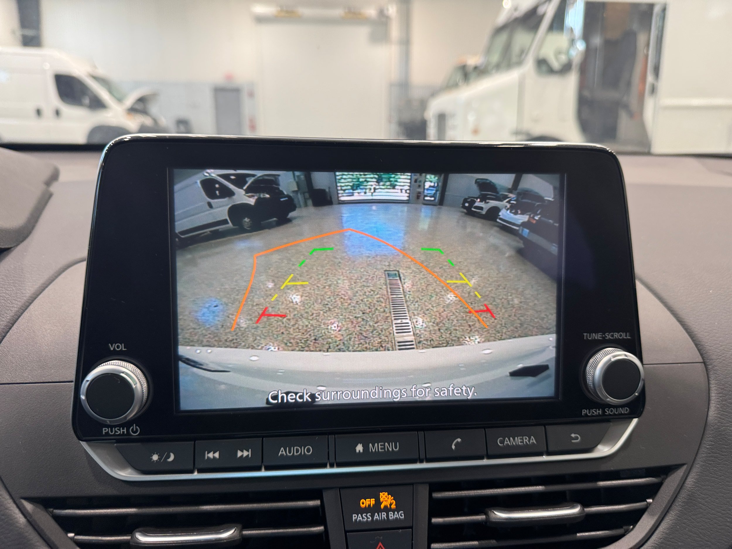 Used 2025 Nissan Altima 2.5 S FWD image 19