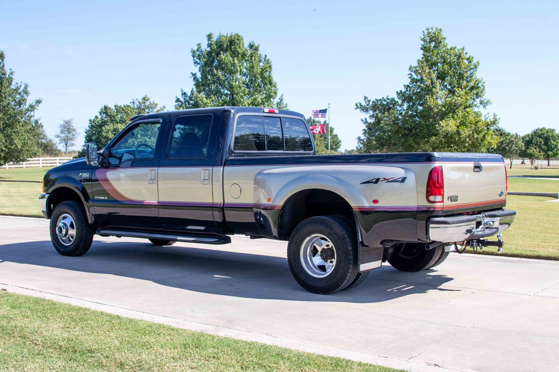 Used 2000 Ford F350 Lariat image 21