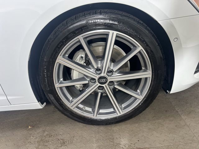 Certified 2025 Audi A6 2.0T Premium w/ Convenience Plus Package image 9