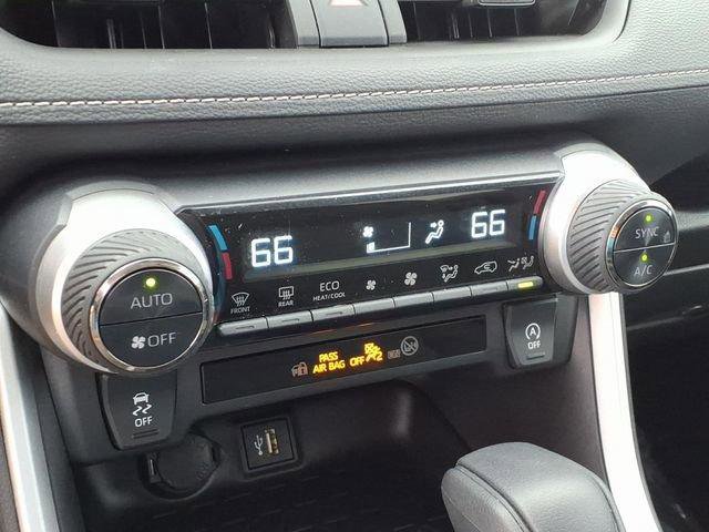 Used 2023 Toyota RAV4 XLE image 10