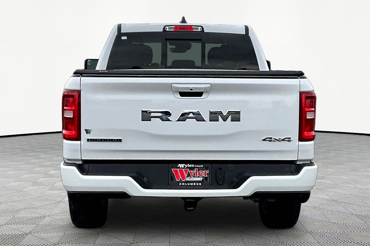 Used 2025 RAM 1500 Big Horn AWD/4WD image 5
