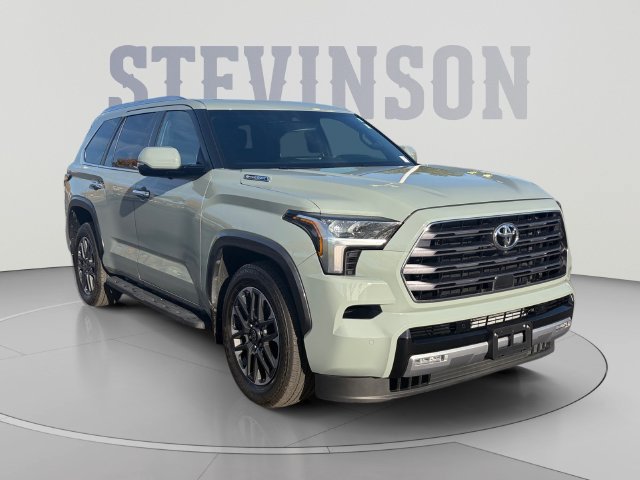 Certified 2026 Toyota Sequoia Limited w/ Tow Technology Package AWD/4WD image 7
