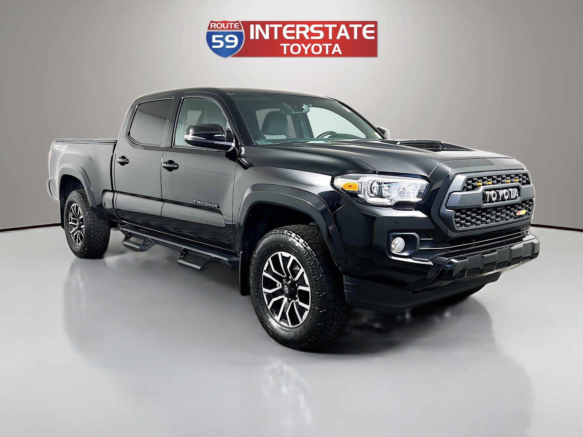 Certified 2023 Toyota Tacoma TRD Sport AWD/4WD image 1