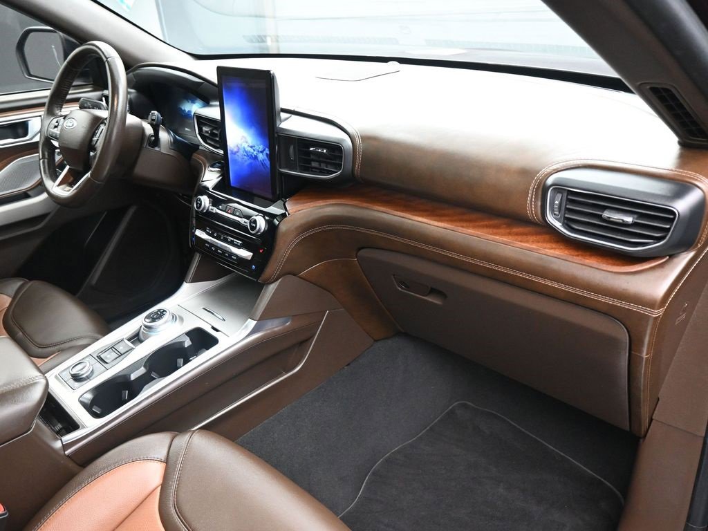 Used 2022 Ford Explorer King Ranch w/ Class IV Trailer Tow Package image 17