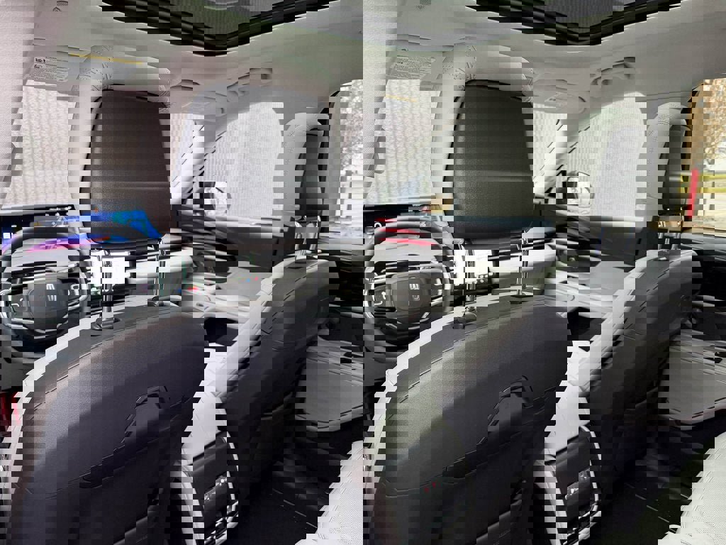 New 2026 Lincoln Nautilus Premier w/ Equipment Group 102A image 17