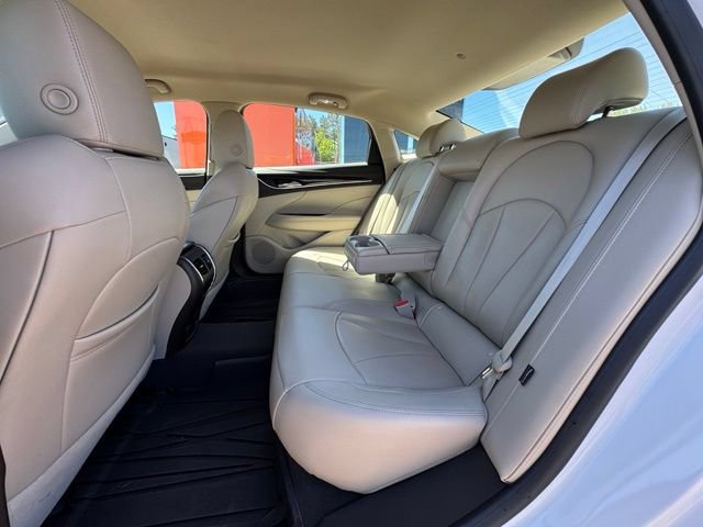 Used 2018 Buick LaCrosse Premium FWD image 13