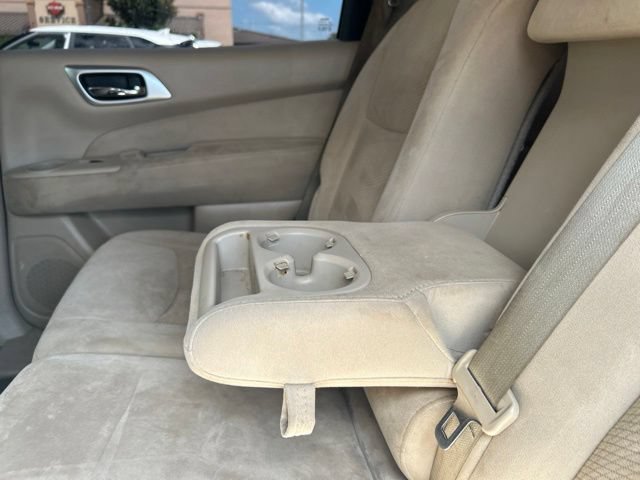 Used 2014 Nissan Pathfinder S FWD image 39