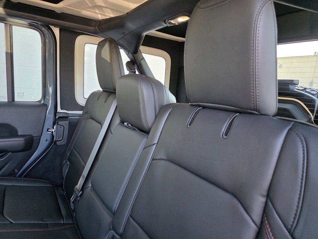 New 2026 Jeep Wrangler Sahara image 32