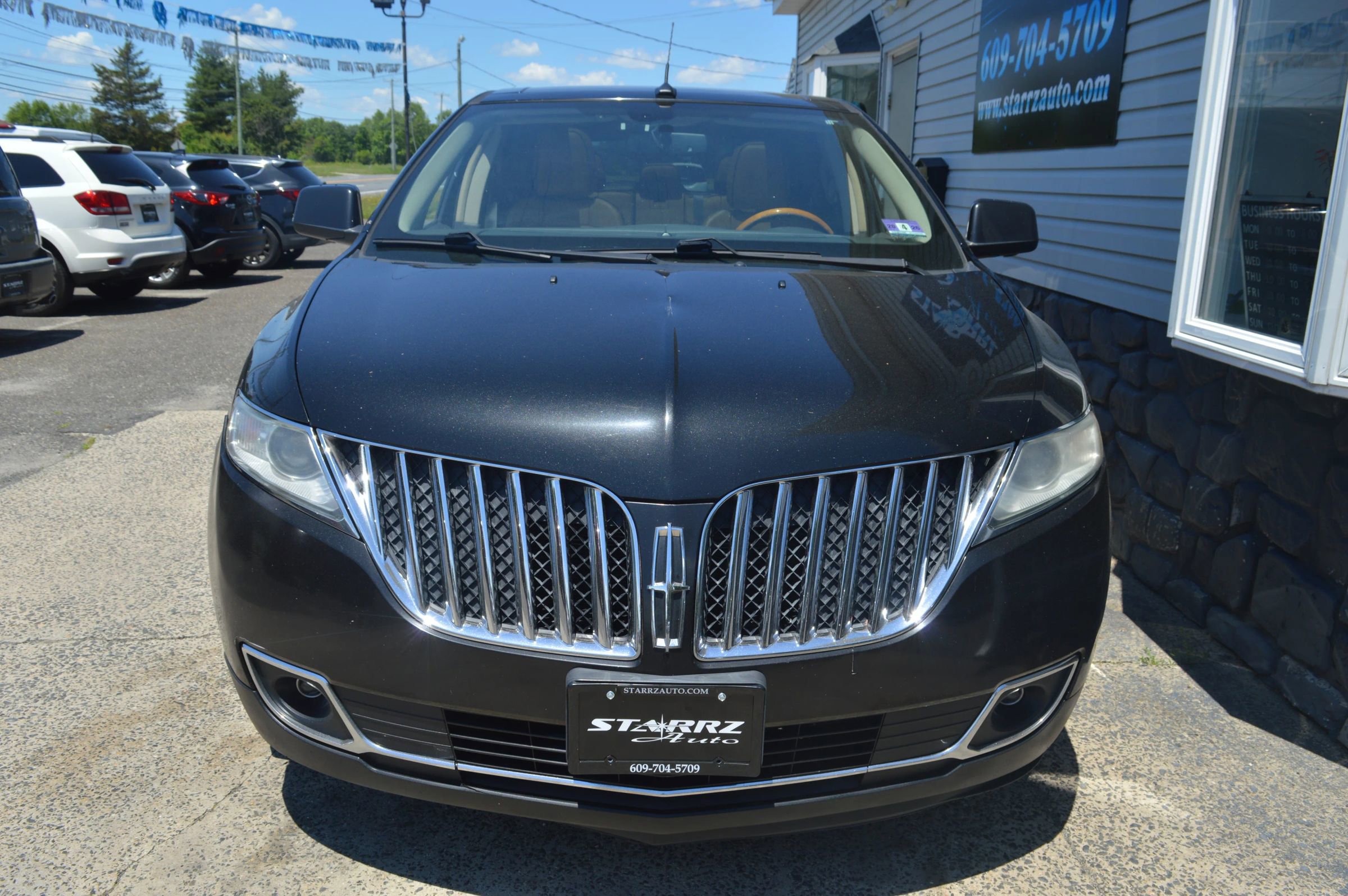 Used 2011 Lincoln MKX AWD w/ 102A Rapid Spec Order Code image 8