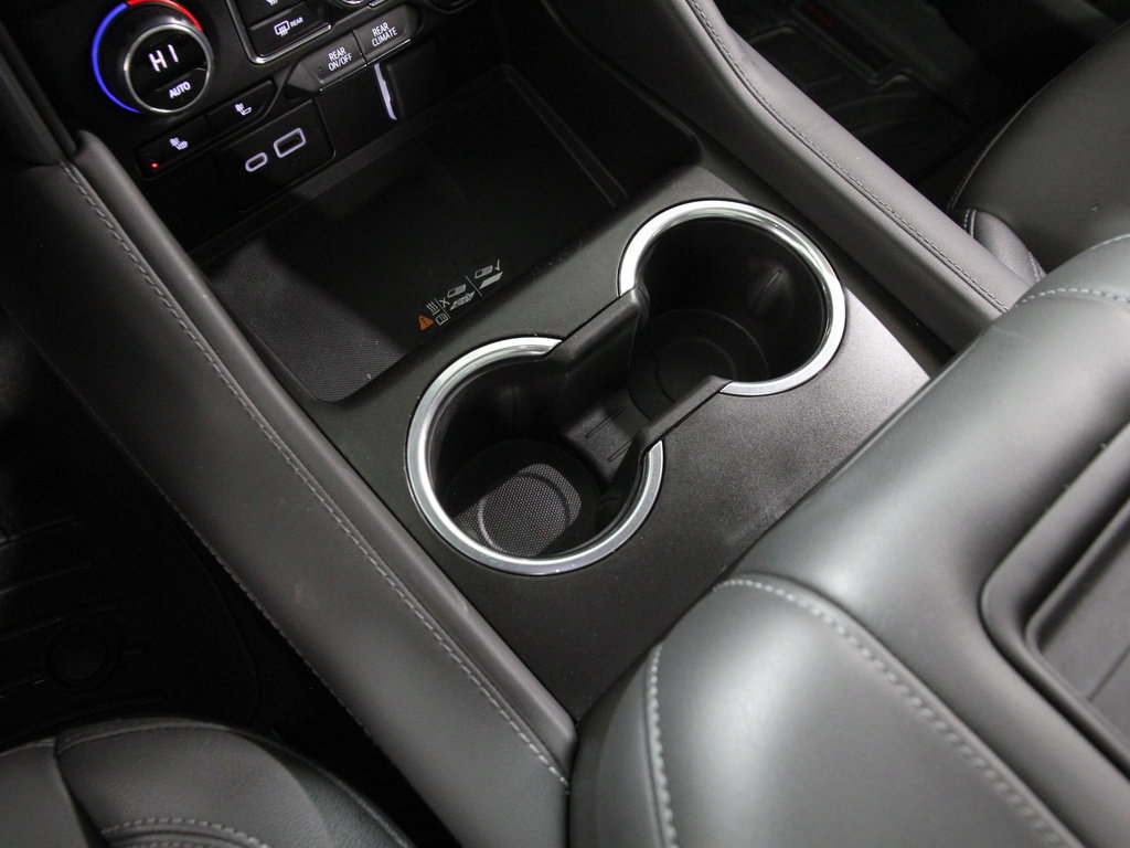 Certified 2023 Chevrolet Tahoe Z71 w/ Luxury Package image 16