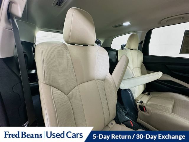 Used 2023 Subaru Ascent Premium w/ Convenience Package image 29
