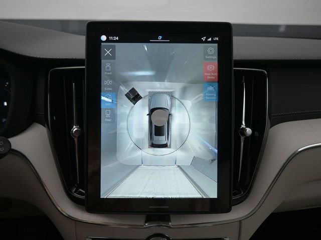 New 2026 Volvo XC60 B5 Ultra w/ Protection Package Premier image 21