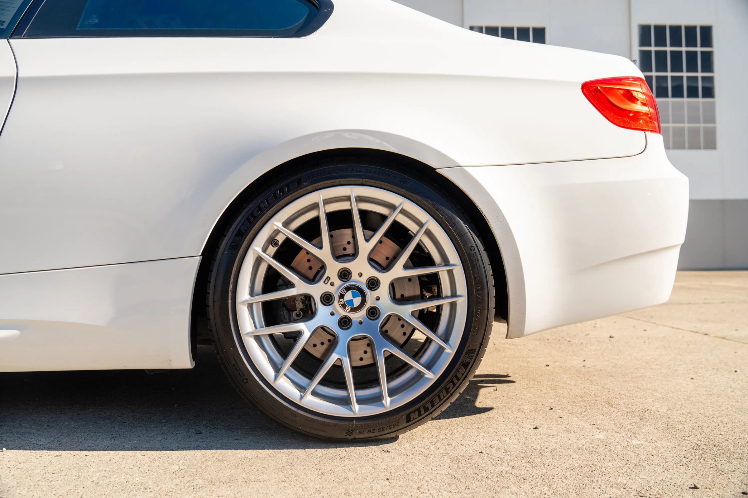 Used 2011 BMW M3 Coupe RWD image 8