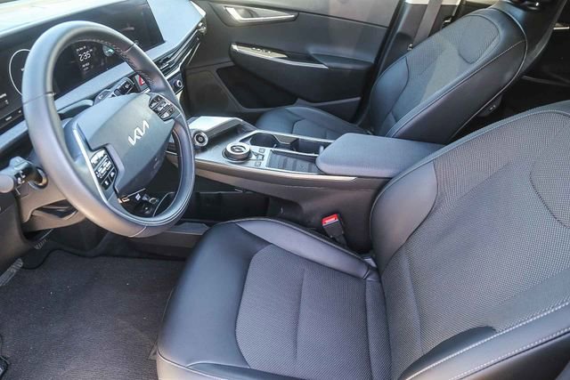 Used 2024 Kia EV6 Light RWD image 18
