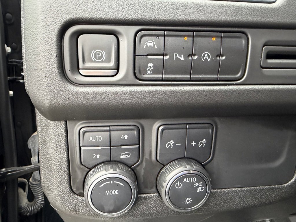 Used 2023 Chevrolet Tahoe LT image 42